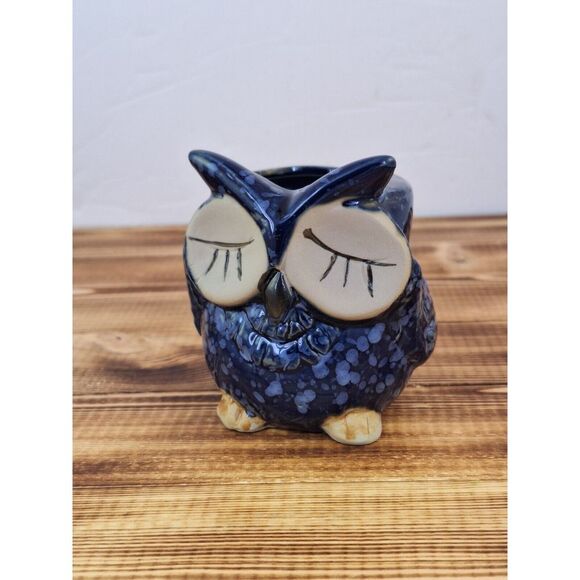 Vintage‎ Sleeping Owl Pottery Planter  Blue Speckled Small Succulent - Picture 1 of 9
